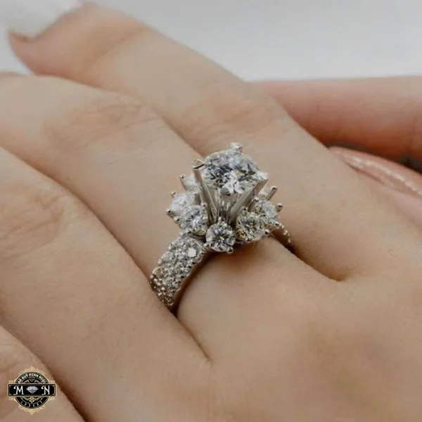 Nhẫn nữ kim cương hoa tuyết