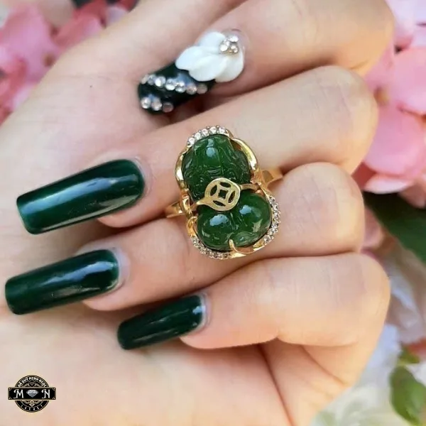 Nhẫn nữ tỳ hưu thông phúc