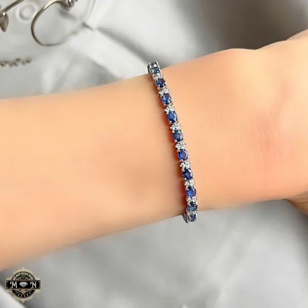 Vòng tay biển đêm lấp lánh