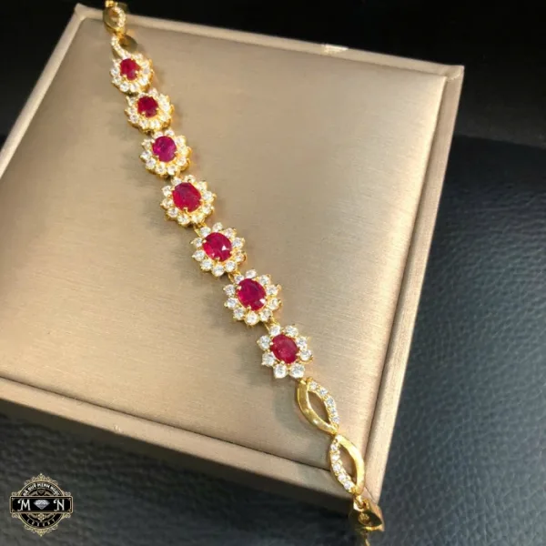 Vòng tay Ruby hoa