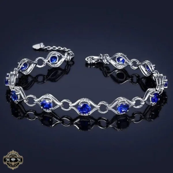 Vòng tay mắt biển